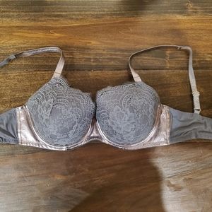 Victoria's Secret Grey Lace Bra (36DDD)